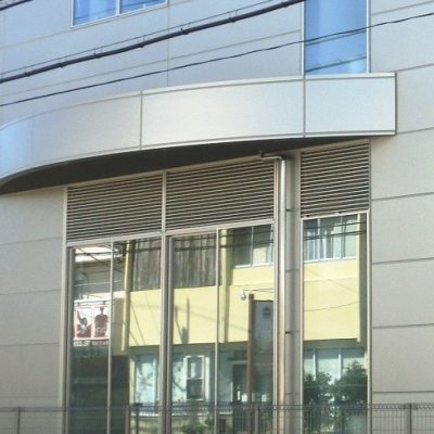 某新社屋　壁及びＲパネル - 株式会社サワタテック - 施工事例